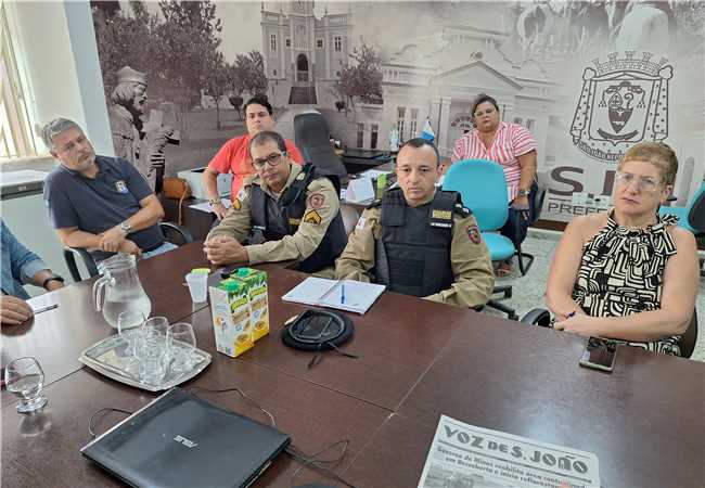 reunião carnaval